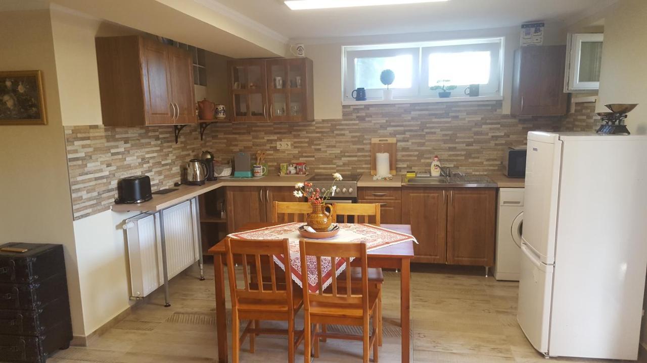 Gyoengyvirag Apartman 케츨리 외부 사진