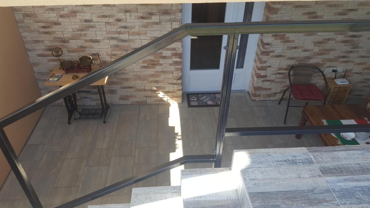 Gyoengyvirag Apartman 케츨리 외부 사진